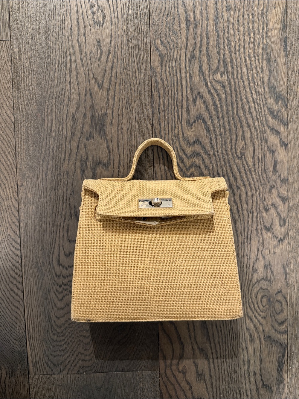 Woven Top-Handle Tote Bag in Natural Straw